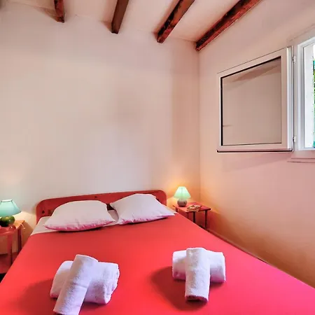 Tatil parkı Village Les Bories Niozelles
