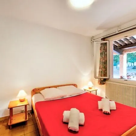 Village Les Bories Niozelles