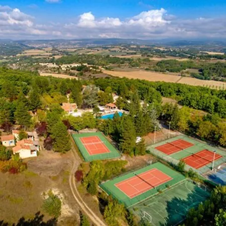 Village Les Bories *