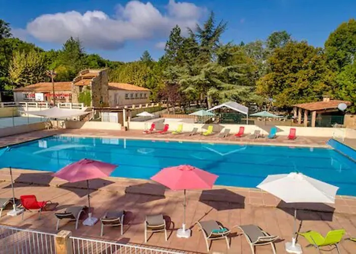 Village Les Bories База отдыха